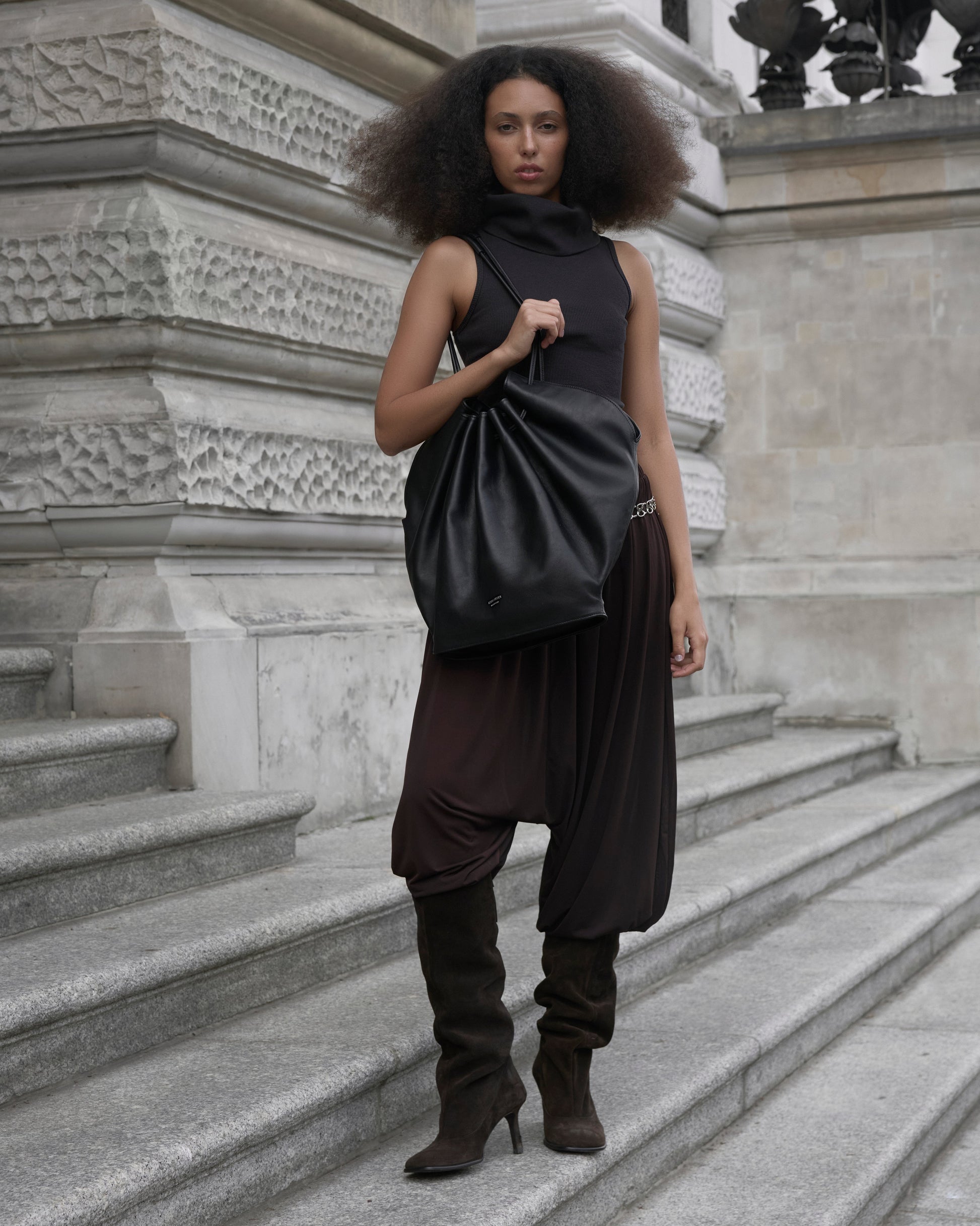 MUSLA BLACK