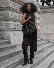 MUSLA BLACK