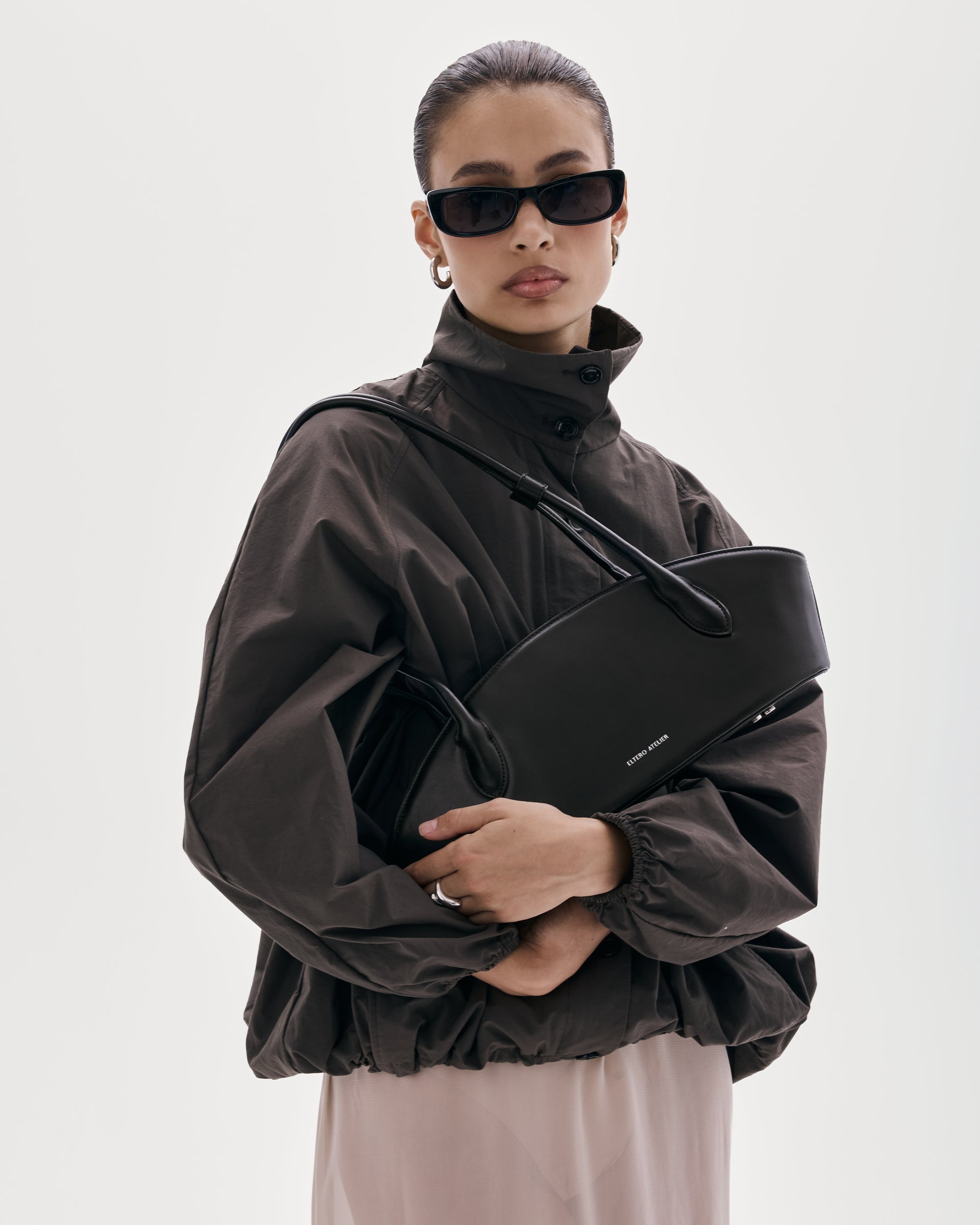 SCULPTA BLACK SMOOTH LEATHER