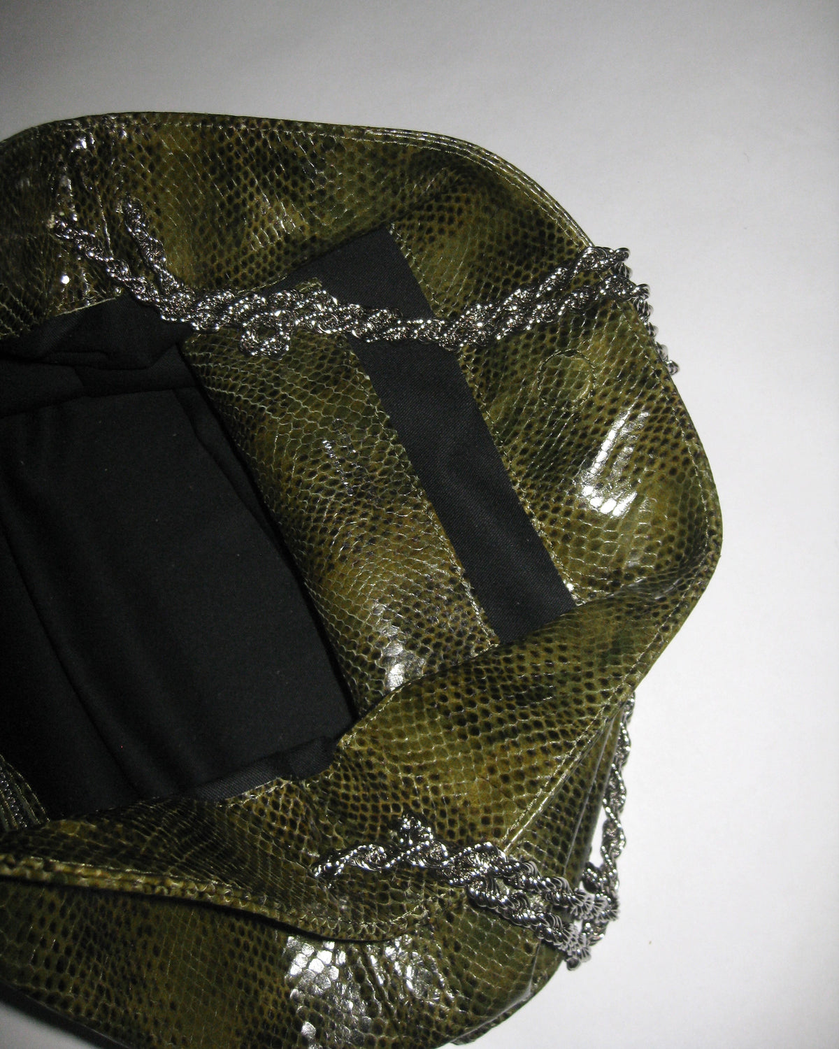 ELTA GREEN PYTHON