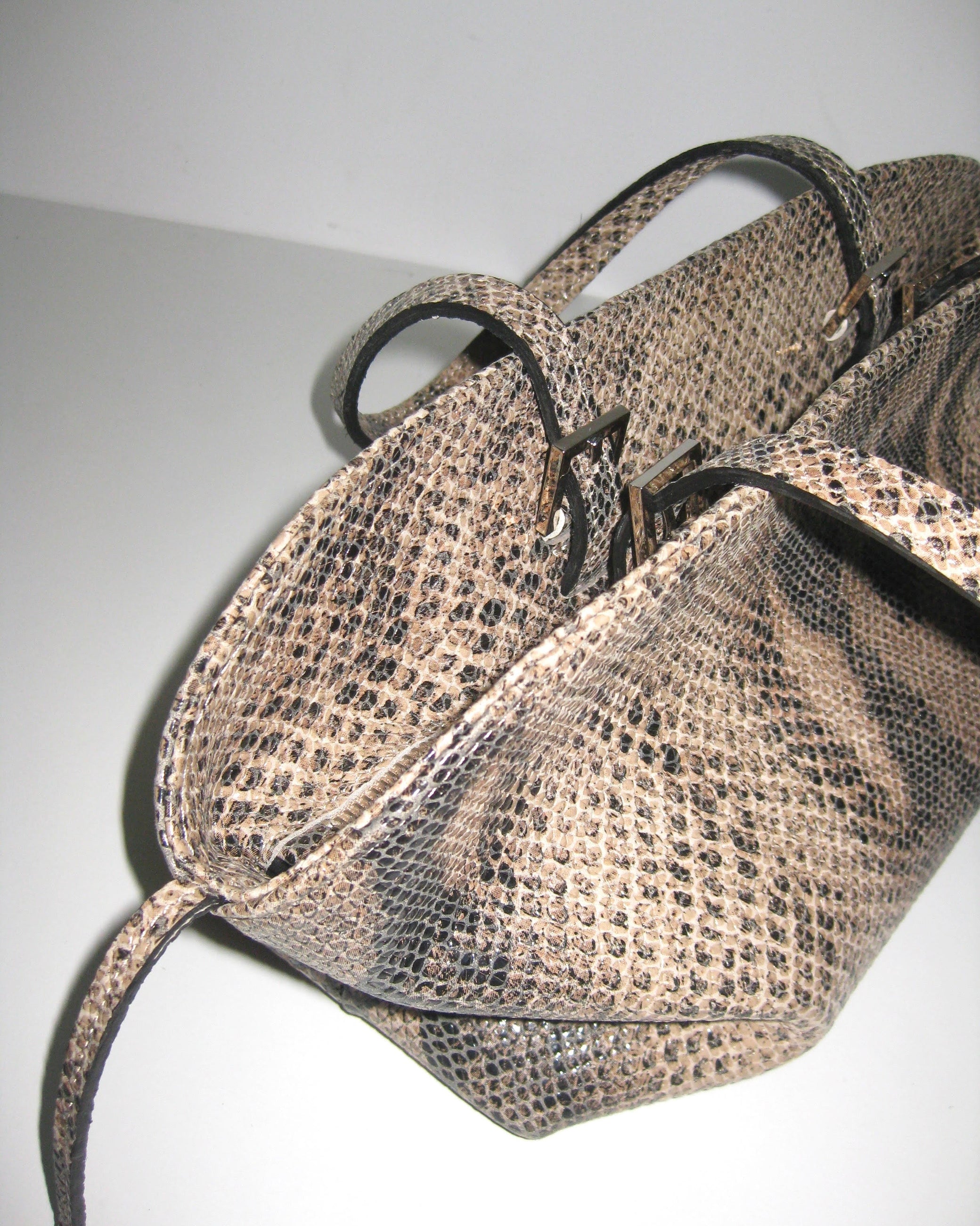 NONA PYTHON